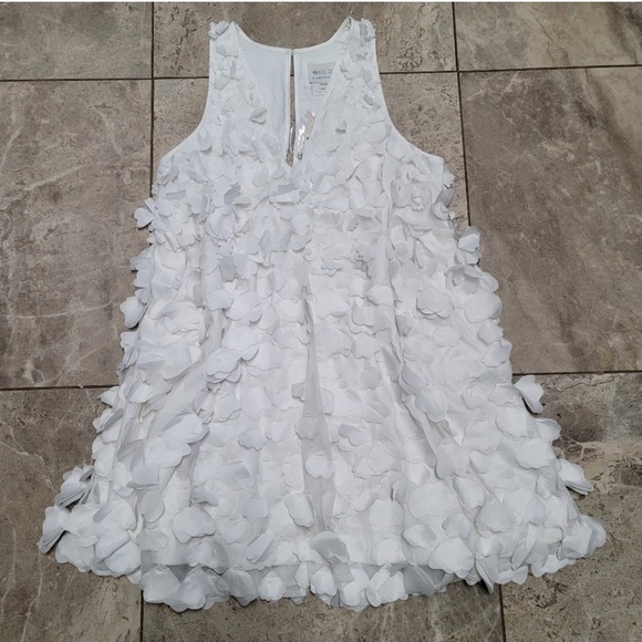 NWT BHLDN Sleeveless 3D Floral V-Neck Swing Mini Dress Pure White - Picture 3 of 7